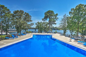 Lakefront Hot Springs Condo with Patio and Pool!